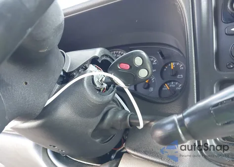 2004 GMC Yukon Xl 1500 Slt from USA, damaged, VIN 3GKEC16T14G102353